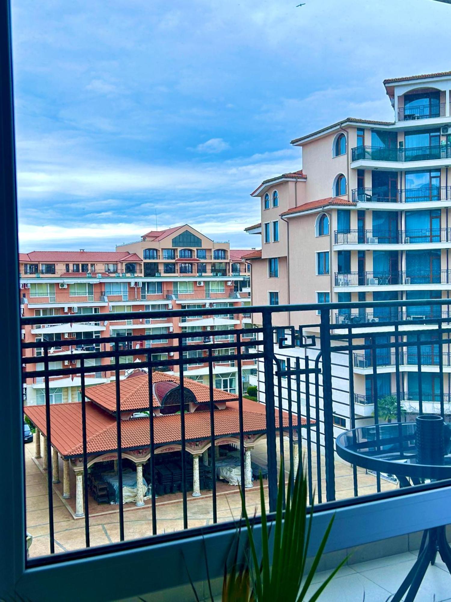 Karolina Apartment 65 Słoneczny Brzeg Zewnętrze zdjęcie